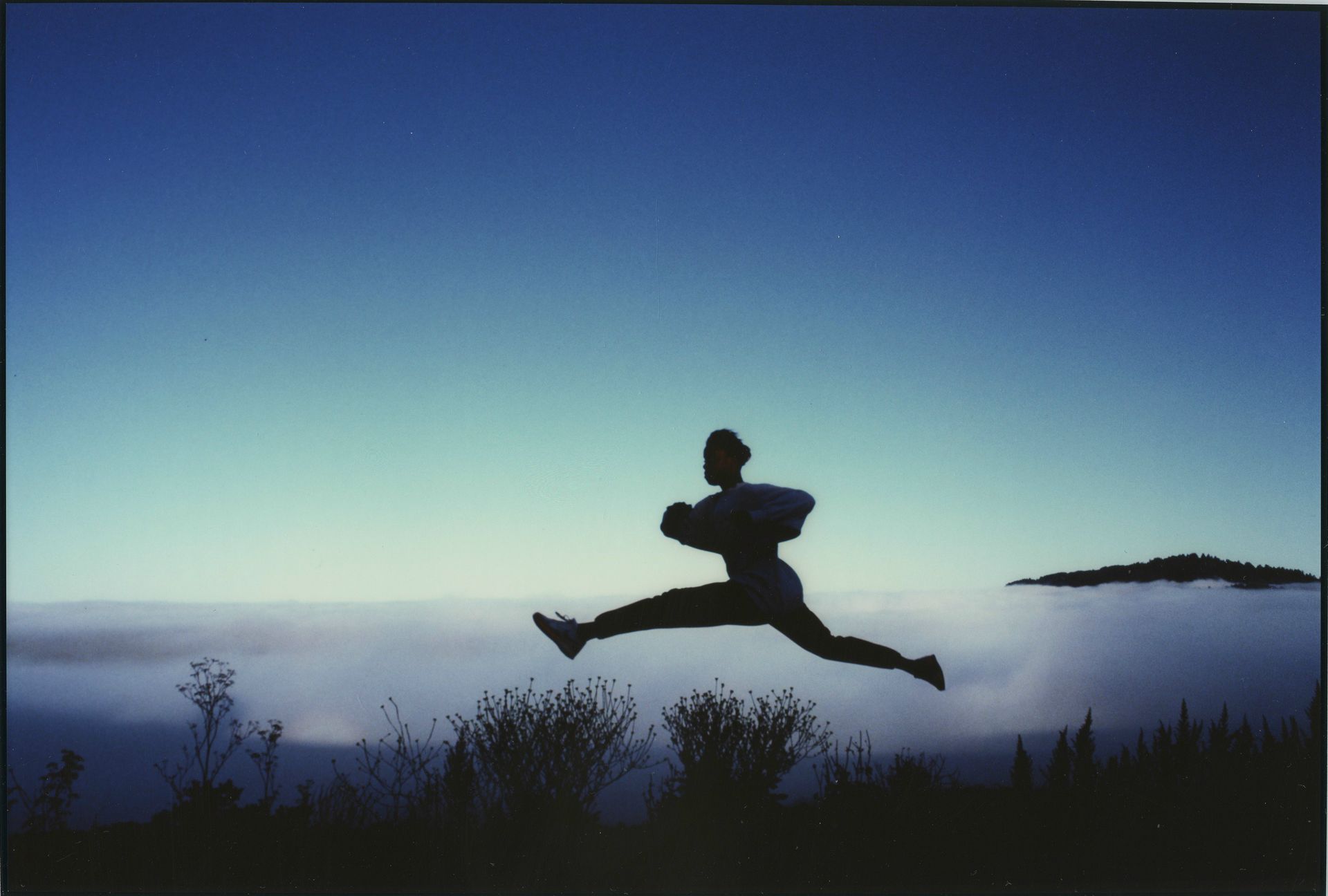Como instalar acertadamente os drenos da moradia e as linhas de serviço 36